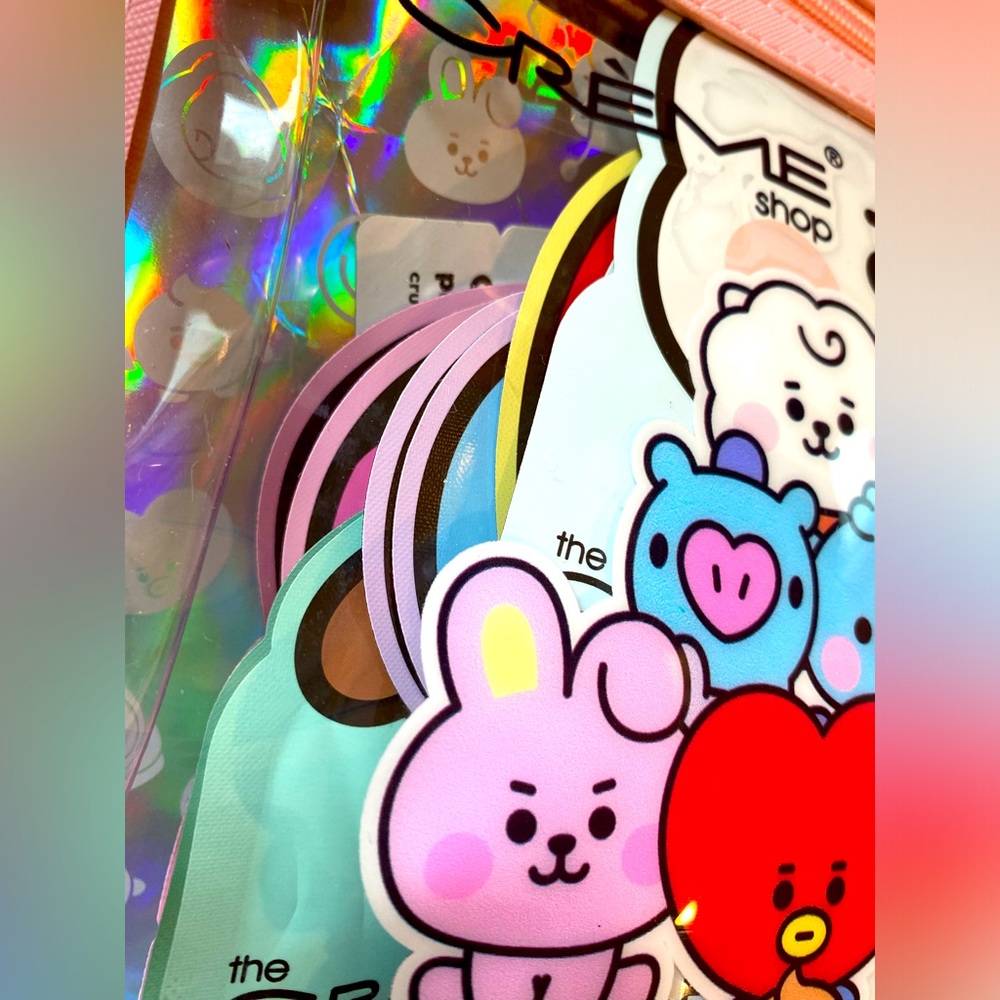 BT21 Baby Printed Sheet Mask Set with Large Travel Pouch Limited Edition NEW - Picture 6 of 14